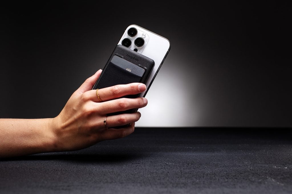 mophie snap juice pack mini wallet case